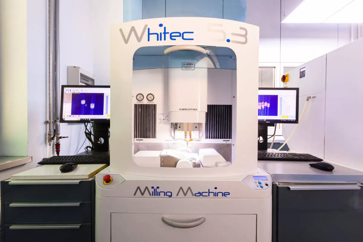 laboratorio odontotecnico strumentazione
